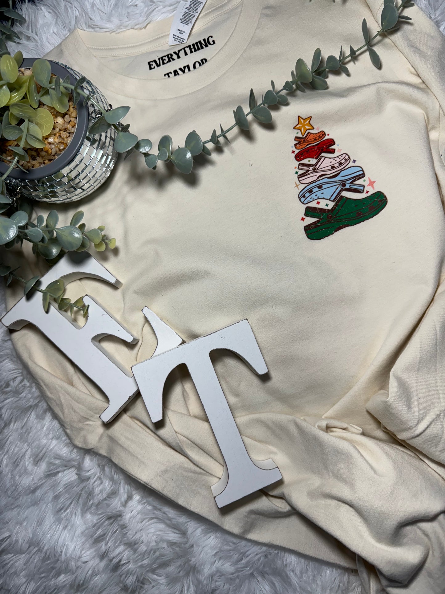 Crocin Around The Christmas Tree Tee